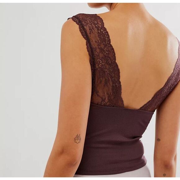 Intimately Free People Power Play Cami Ribbed Stretch Lace Top Plunge Neck Sz S - Picture 2 of 11